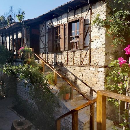Demeter Rose Stonehouse Pansion Apartment Antalya Bagian luar foto