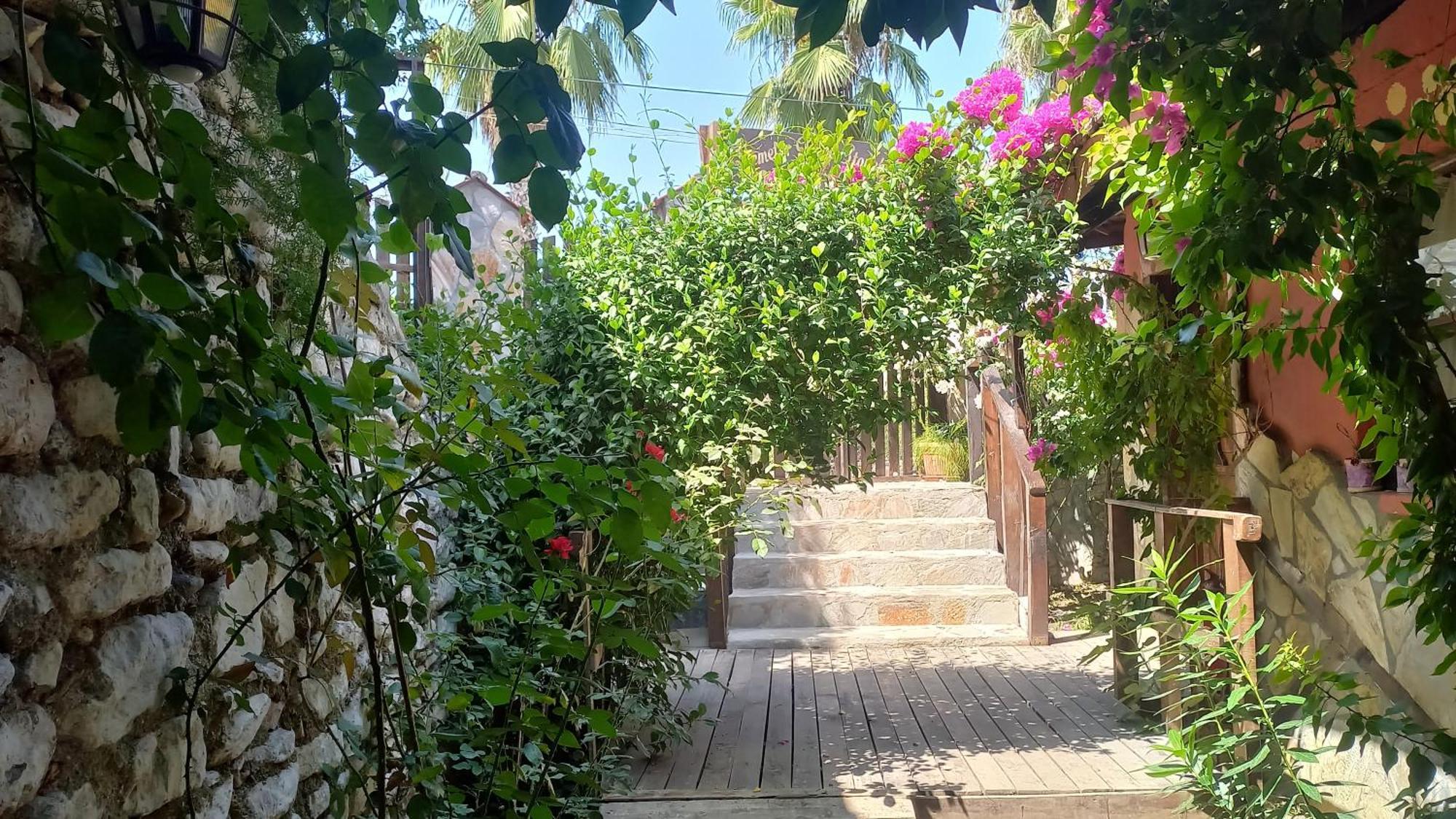 Demeter Rose Stonehouse Pansion Apartment Antalya Bagian luar foto